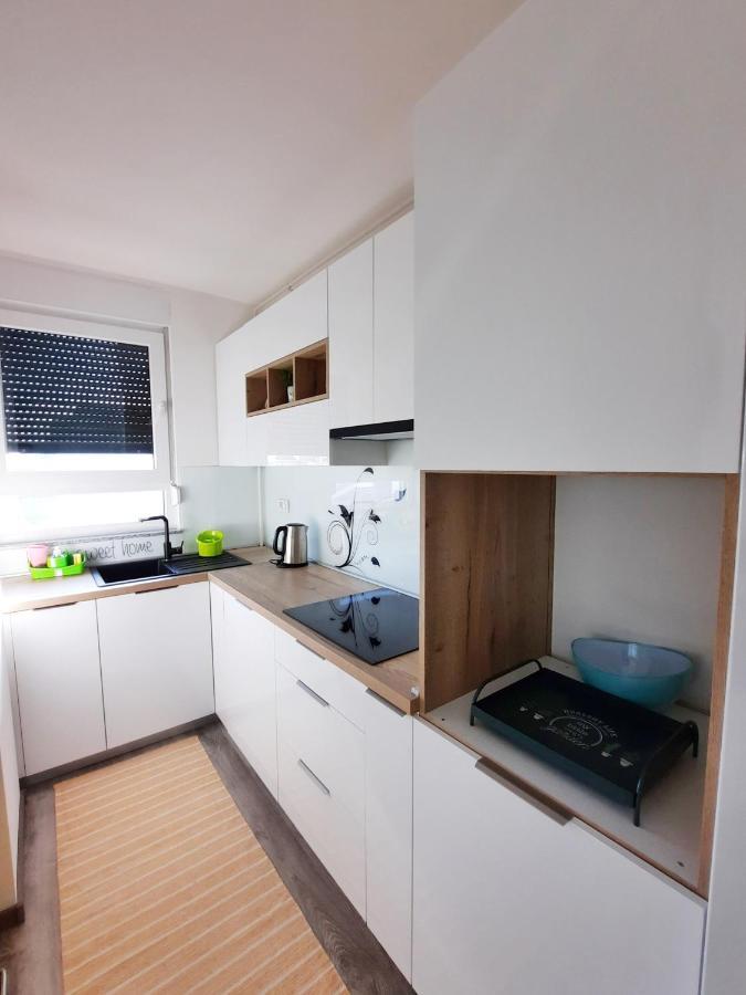 Apartment Mrvica Near The Zagreb Airport Velika Gorica Extérieur photo